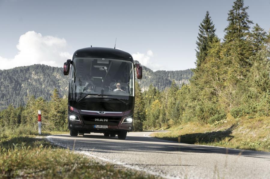  MAN Lion’s Coach C 2017 года  (фото 3 из 15)